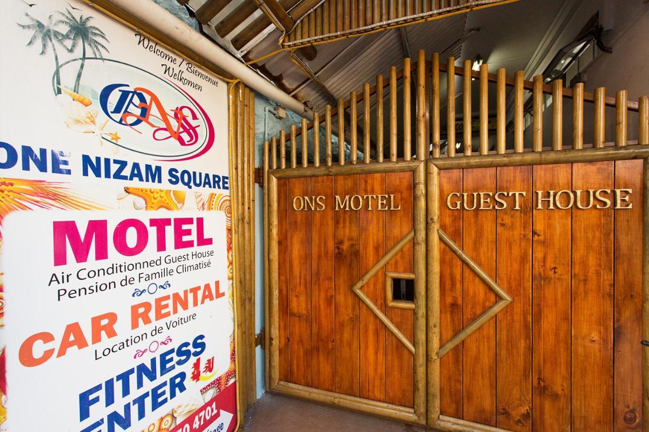 Ons Motel & Guest House Mahébourg Buitenkant foto